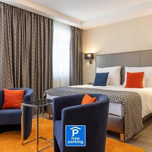Cherry Residence, Palace Quarter Hotel
